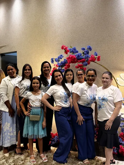 Fotos no painel do seminário, 14º Seminário Mulheres que Edificam